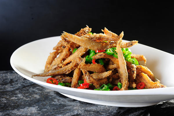 食掌柜香辣石头鱼